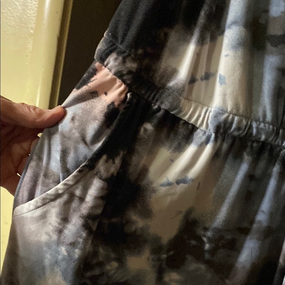 Stylish Tie-Dye Jumpsuit - Picture 3 of 5